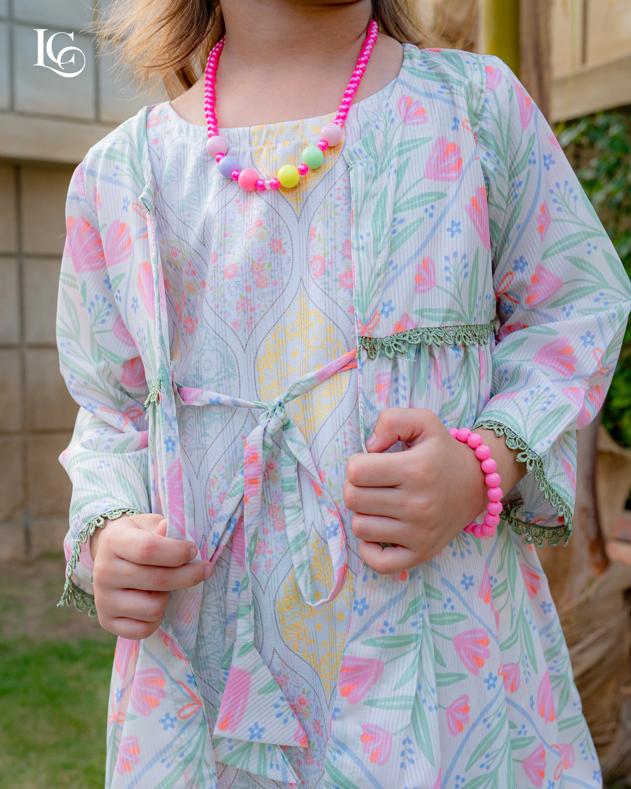 lc print 3pcs coat with flapper